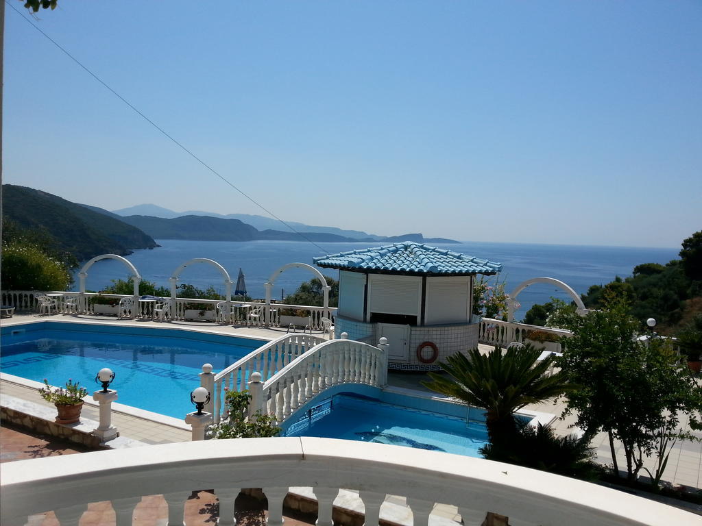 Apartment Dolphin 1 *