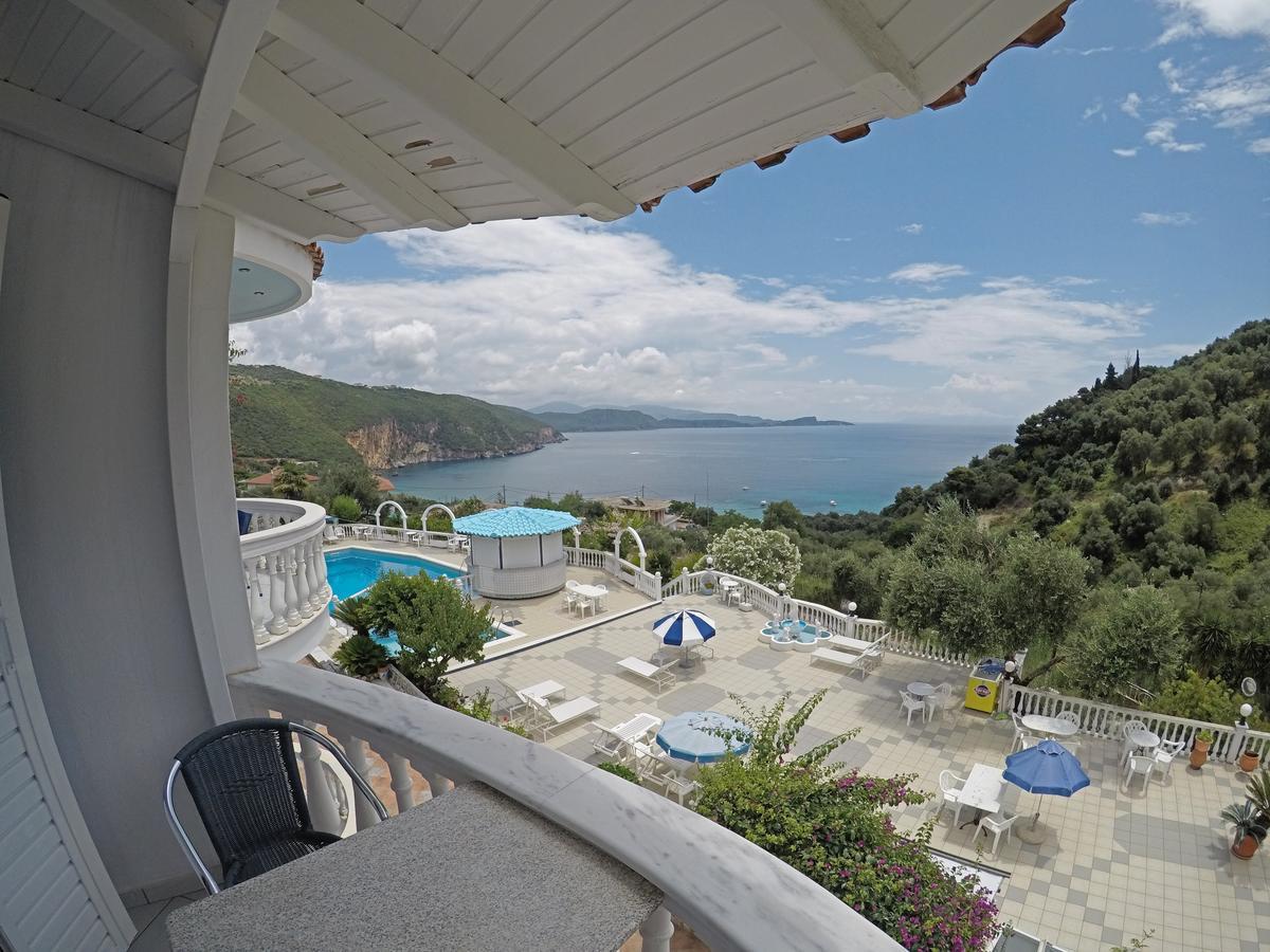 Dolphin 1 Apartment Parga